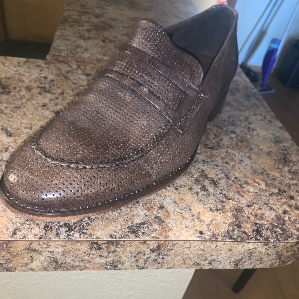 Men’s loafers